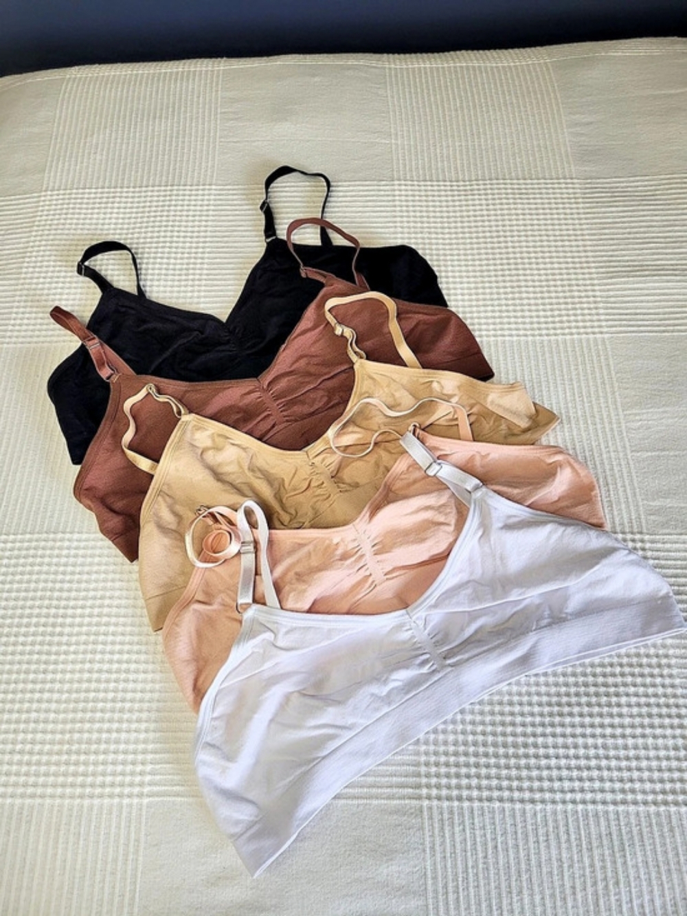 Comfort Wireless Seamless Bralette Pack of 5 Neutral Multi - Like New - Size M